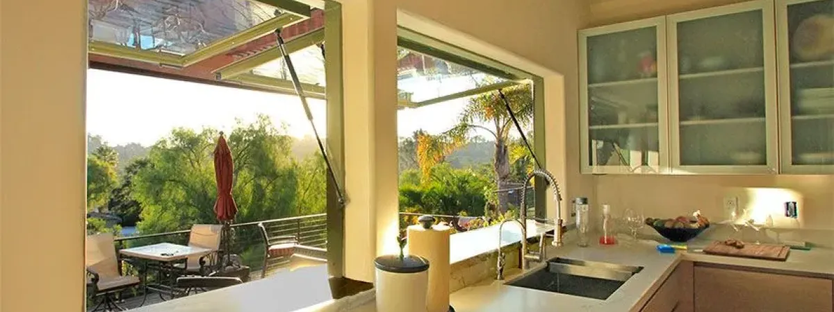 Awning Windows - Showroom Windows & Doors